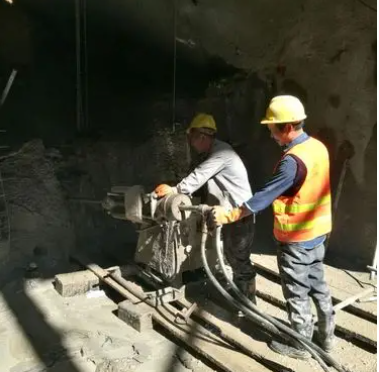 六盘水水下抗分散灌浆料特点 水下不分散注浆料介绍